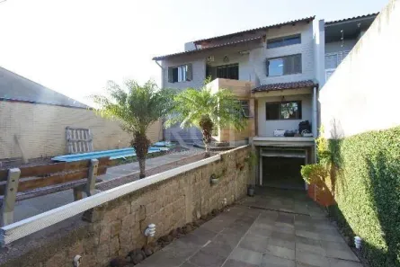 Casa com 3 Quartos à venda, 300m² no Nonoai, Porto Alegre