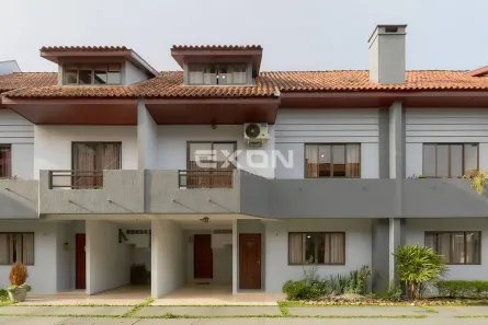 Casa de Condomínio com 3 Quartos à venda, 140m² no Tingui, Curitiba