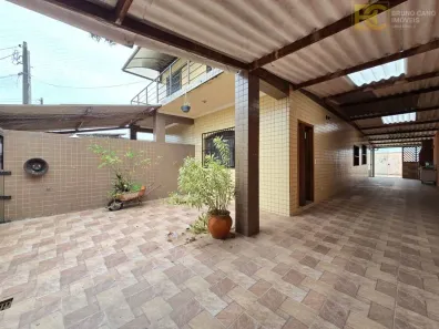 Sobrado com 5 Quartos à venda, 245m² no Jd Caraminguava, Peruíbe