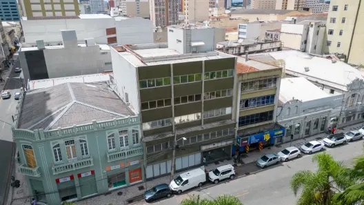 Prédio Comercial à venda, 1856m² no Centro, Curitiba