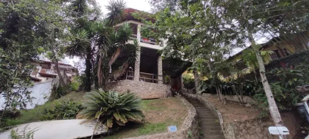 Casa de Condomínio com 4 Quartos à venda, 405m² no Itaipu, Niterói