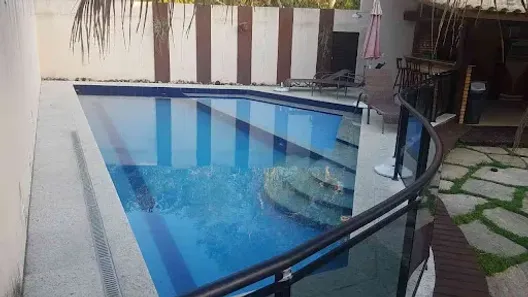 Casa de Condomínio com 3 Quartos à venda, 330m² no Piratininga, Niterói