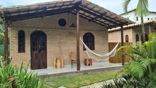 Casa de Condomínio com 1 Quarto à venda, 45m² no Imbassaí, Mata de São João