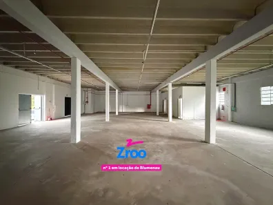 Galpão/Depósito/Armazém para alugar, 350m² no Itoupava Central, Blumenau