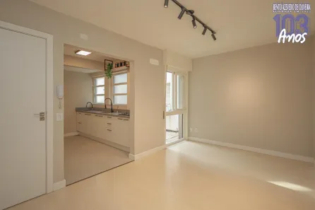 Apartamento com 2 Quartos à venda, 56m² no Bom Fim, Porto Alegre