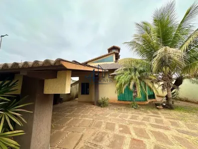 Casa com 3 Quartos à venda, 259m² no Vera Cruz, Aparecida de Goiânia