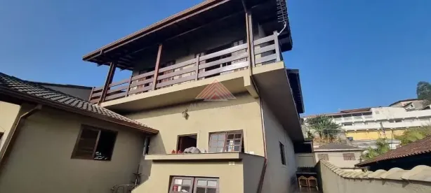 Sobrado com 4 Quartos à venda, 269m² no Centro, Ribeirão Pires