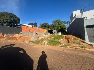 Lote/Terreno à venda, 378m² no Jardim Inconfidência, Uberlândia
