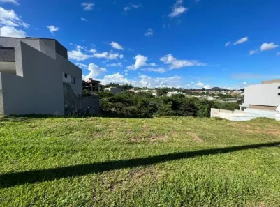 Lote/Terreno à venda, 360m² no Jardins Nápoles, Senador Canedo