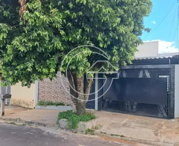 Casa com 2 Quartos à venda, 120m² no Centro, Marília