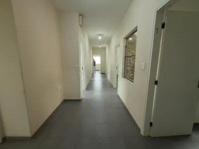 Sala Comercial para alugar, 14m² no Vila Rubi, São José dos Campos