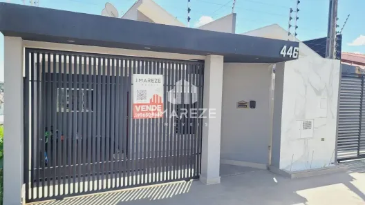 Casa com 2 Quartos à venda, 90m² no Jardim Flamingos, Apucarana