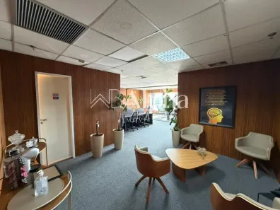 Sala Comercial para alugar, 100m² no Green Valley Alphaville, Barueri