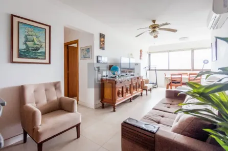 Apartamento com 2 Quartos para alugar, 75m² no Três Figueiras, Porto Alegre