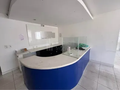 Ponto Comercial com 10 Quartos para alugar, 340m² no Centro, Araruama