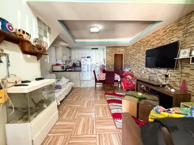 Casa com 6 Quartos à venda, 330m² no Samambaia Norte, Brasília
