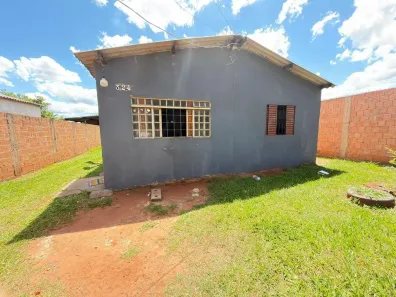 Casa com 3 Quartos à venda, 77m² no Lagoa Dourada, Campo Grande