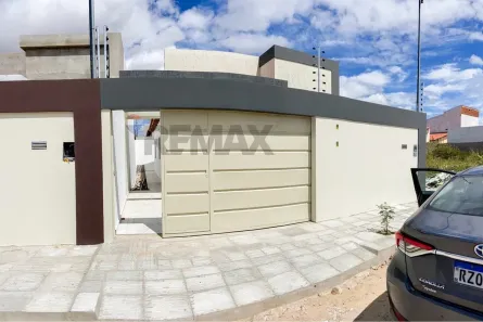 Casa com 3 Quartos à venda, 74m² no Topázio, Petrolina