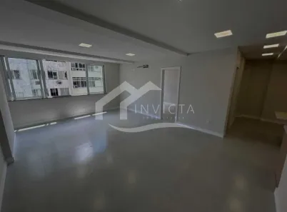 Apartamento com 3 Quartos à venda, 130m² no Laranjeiras, Rio de Janeiro