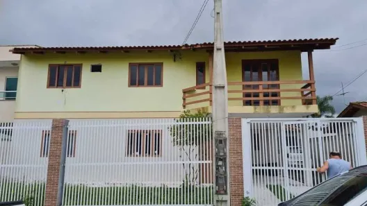 Casa com 2 Quartos à venda, 300m² no Santa Regina, Camboriú