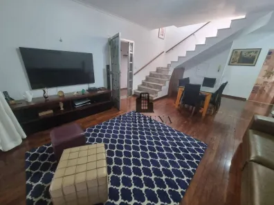 Casa com 3 Quartos à venda, 180m² no Mirandópolis, São Paulo