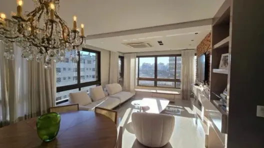 Apartamento com 3 Quartos à venda, 136m² no Petrópolis, Porto Alegre