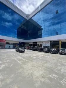 Sala Comercial com 2 Quartos para venda ou aluguel, 35m² no Buraquinho, Lauro de Freitas