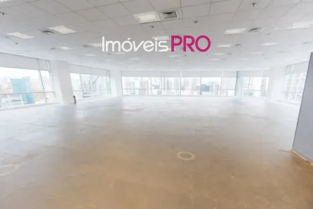 Sala Comercial para alugar, 528m² no Pinheiros, São Paulo