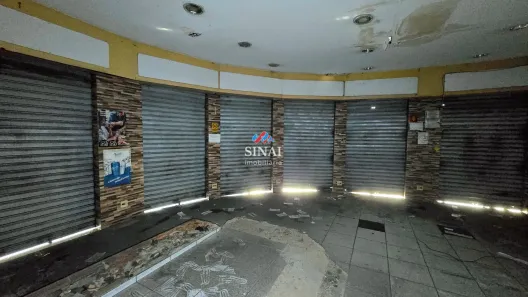 Ponto Comercial à venda, 185m² no Ramos, Rio de Janeiro