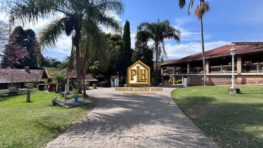 Fazenda/Sítio com 5 Quartos para alugar, 2500m² no Ribeirão dos Porcos, Atibaia