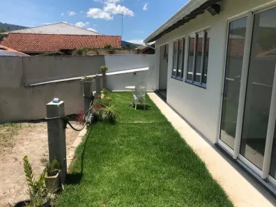 Casa de Condomínio com 2 Quartos à venda, 127m² no Ponta Grossa, Maricá
