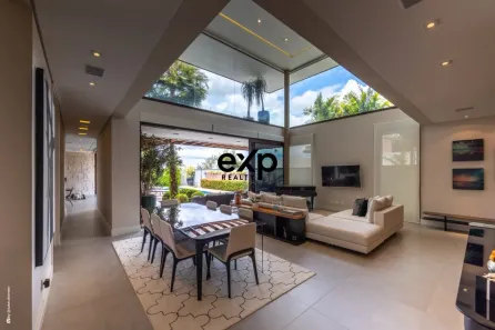Casa de Condomínio com 4 Quartos à venda, 530m² no Loteamento Mont Blanc Residence, Campinas