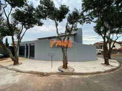 Casa com 3 Quartos para alugar, 160m² no Parque das Universidades, Campinas