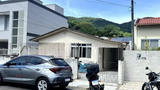 Casa com 3 Quartos à venda, 80m² no Monte Verde, Florianópolis