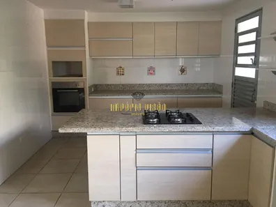 Sobrado com 5 Quartos à venda, 341m² no Cidade Edson, Suzano