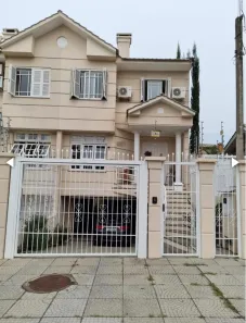 Casa com 4 Quartos à venda, 210m² no Jardim Itu, Porto Alegre