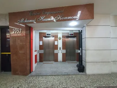 Ponto Comercial para alugar, 12m² no Centro, Juiz de Fora