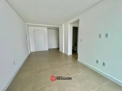 Apartamento com 2 Quartos à venda, 60m² no Municípios, Balneário Camboriú