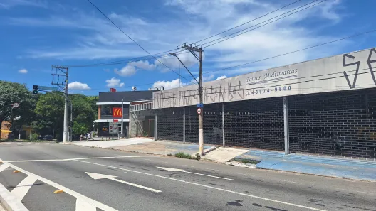 Galpão/Depósito/Armazém para alugar, 1400m² no Pirituba, São Paulo