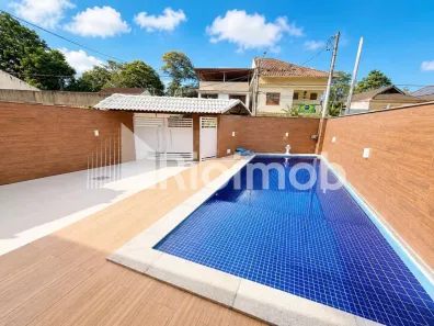 Casa de Condomínio com 6 Quartos para alugar, 240m² no Vargem Grande, Rio de Janeiro