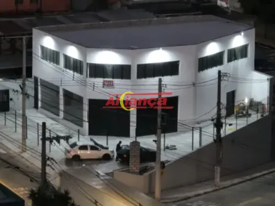 Galpão/Depósito/Armazém para alugar, 410m² no Jardim Arapongas, Guarulhos