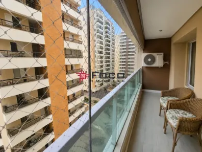 Apartamento com 3 Quartos para alugar, 98m² no Parque Residencial Aquarius, São José dos Campos