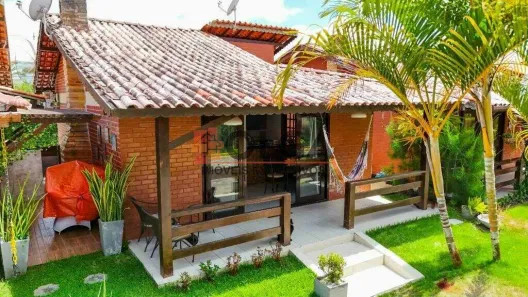 Fazenda/Sítio com 2 Quartos à venda, 66m² no Alpes Suiços, Gravatá