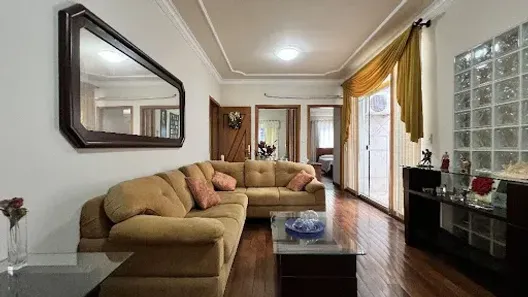 Sobrado com 4 Quartos à venda, 855m² no Zona 07, Maringá