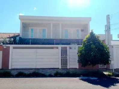 Casa com 4 Quartos para alugar, 480m² no Jardim Tangará, Marília