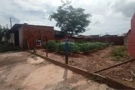 Lote/Terreno à venda, 200m² no Conjunto Habitacional Francisco José de Oliveira Ratto, Lins