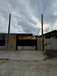 Casa com 2 Quartos à venda, 56m² no Residencial e Comercial Cidade Jardim, Pindamonhangaba