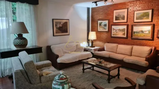 Casa com 3 Quartos à venda, 211m² no Jardim Marajoara, São Paulo