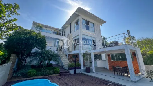 Casa com 3 Quartos à venda, 302m² no Ariribá, Balneário Camboriú