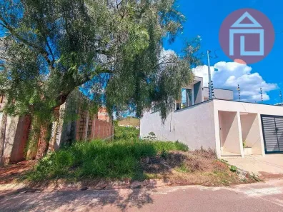 Lote/Terreno à venda, 140m² no Condomínio Villa Verde Bragança, Bragança Paulista